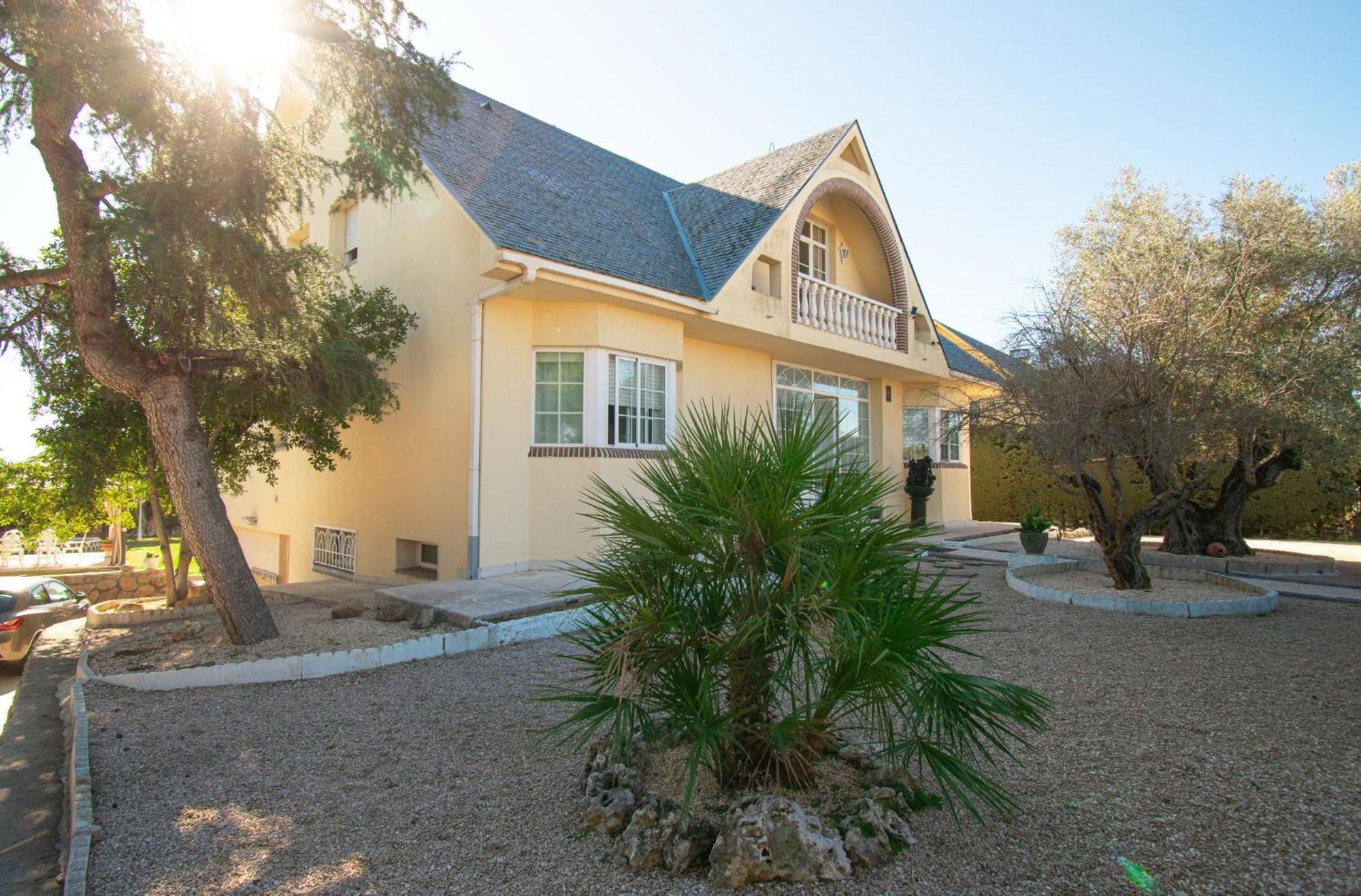 Villa Quiroga Villaviciosa de Odon Ngoại thất bức ảnh