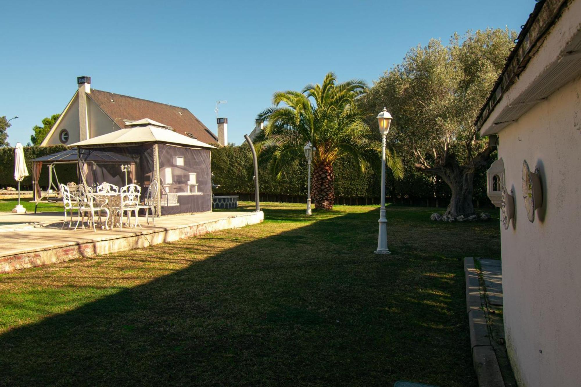 Villa Quiroga Villaviciosa de Odon Ngoại thất bức ảnh